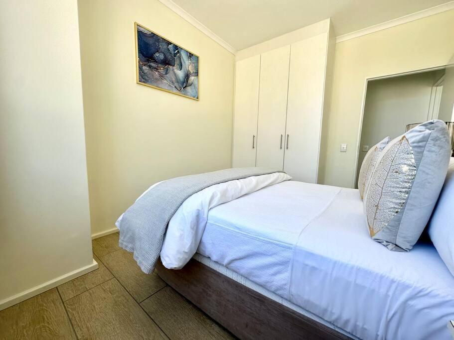 Stunning View Of Table Mountain Apartment Cape Town